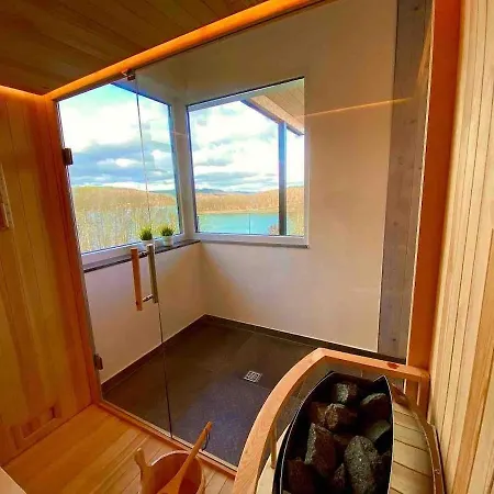 # 1 Ommi Kese Penthouse Mit Privater Panorama Sauna Daire