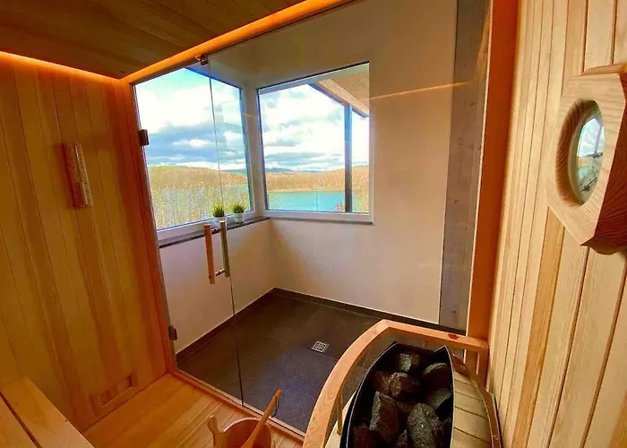 # 1 Ommi Kese Penthouse Mit Privater Panorama Sauna Appartamento